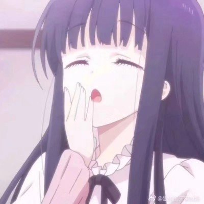 班主任为41位学生准备毕业礼
